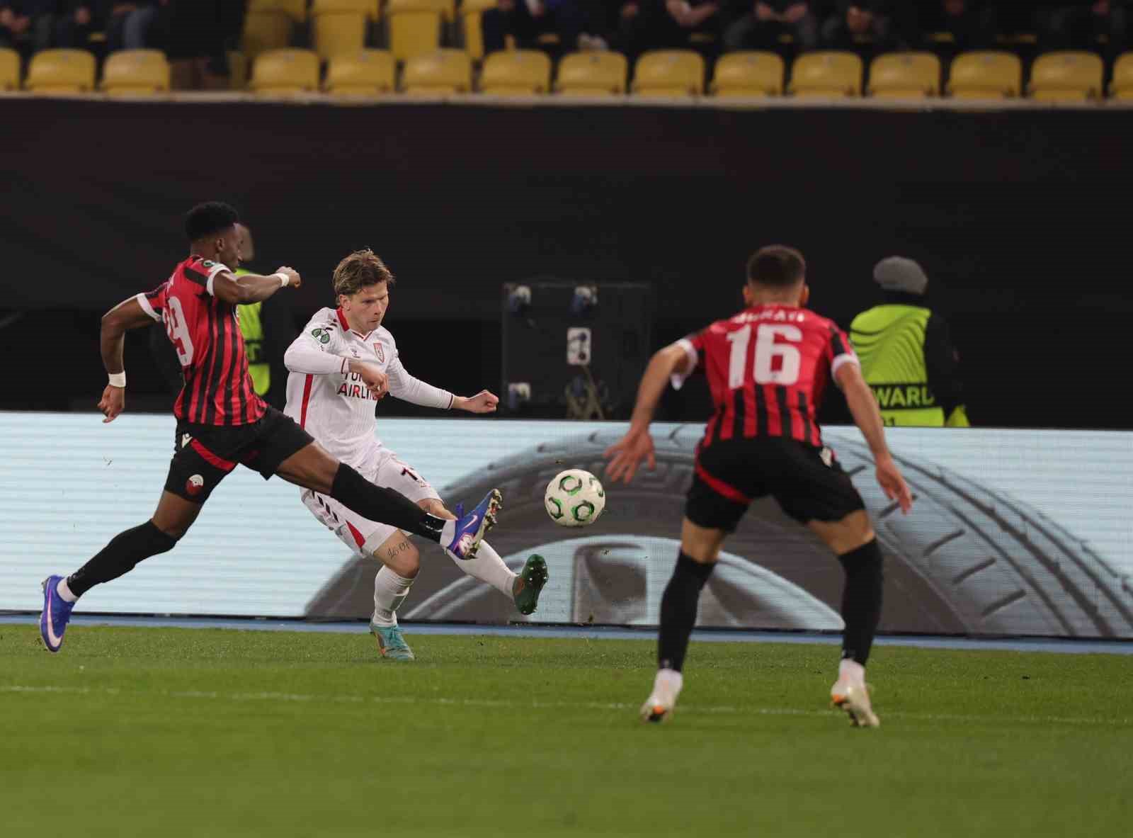UEFA Konferans Ligi: KF Shkendija: 0 - Samsunspor: 0 (Maç devam ediyor)
