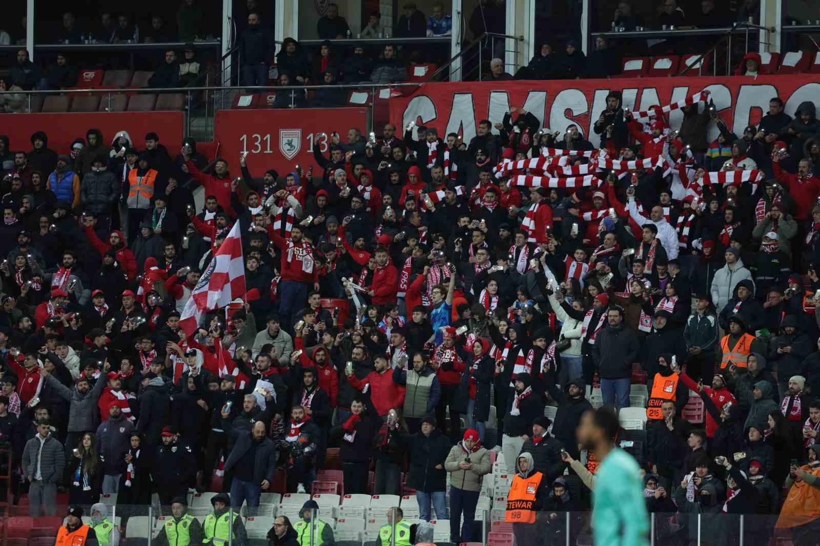 UEFA Konferans Ligi: Samsunspor: 4 - Shkendija: 0 (Maç sonucu)
UEFA Konferans Ligi: Samsunspor: 4 - Shkendija: 0 (Maç sonucu)