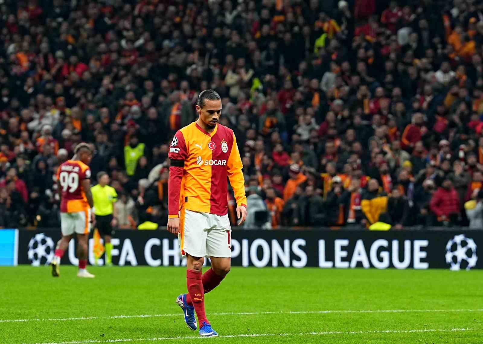 UEFA Şampiyonlar Ligi: Galatasaray: 1 - Atletico Madrid: 1 (İlk yarı)
