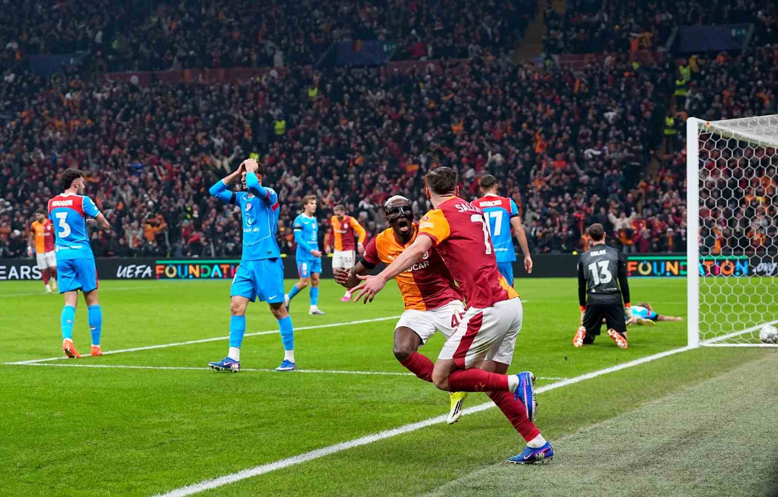 UEFA Şampiyonlar Ligi: Galatasaray: 1 - Atletico Madrid: 1 (İlk yarı)
