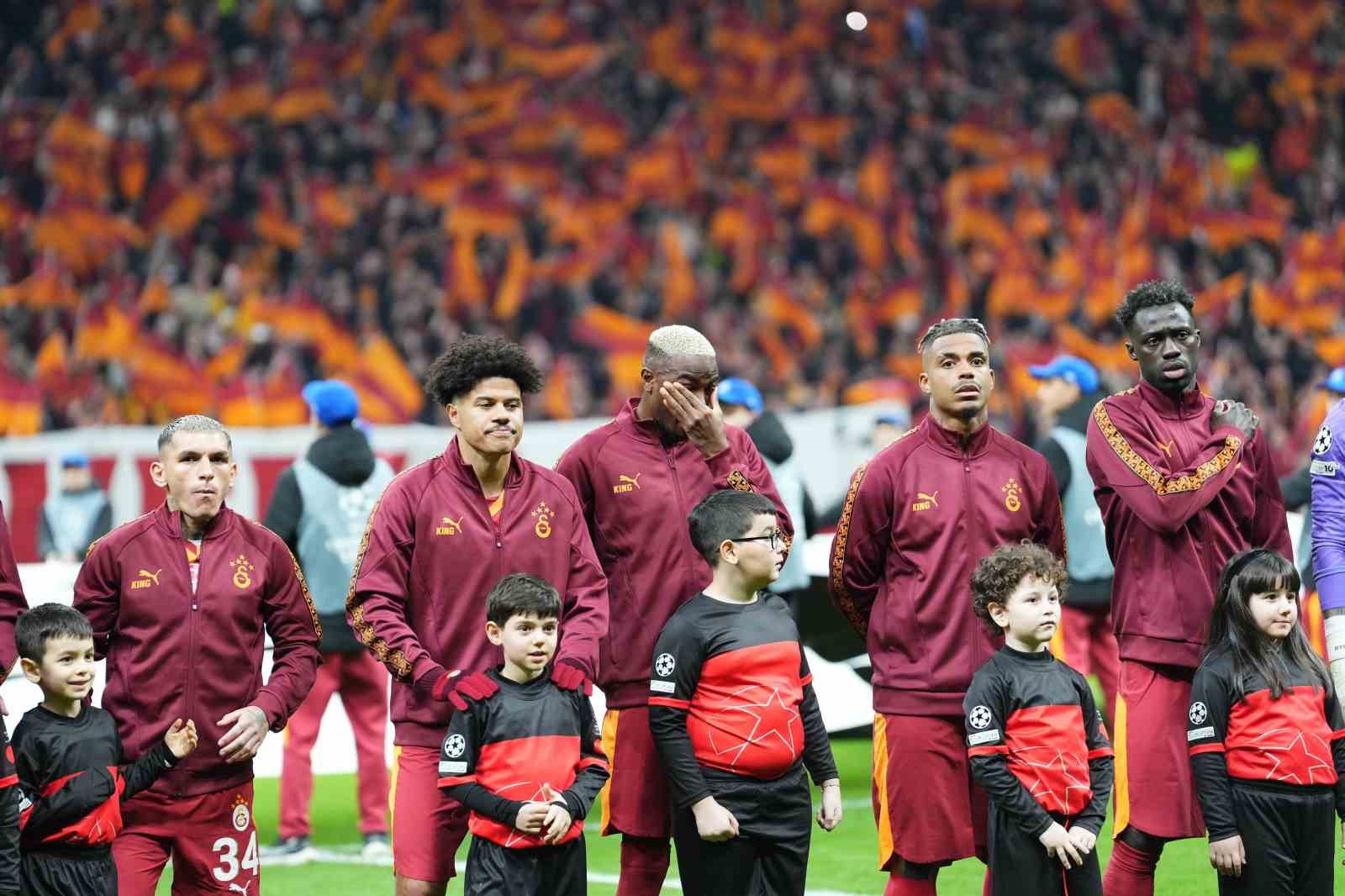 UEFA Şampiyonlar Ligi: Galatasaray: 1 - Liverpool: 0 (Maç devam ediyor)
