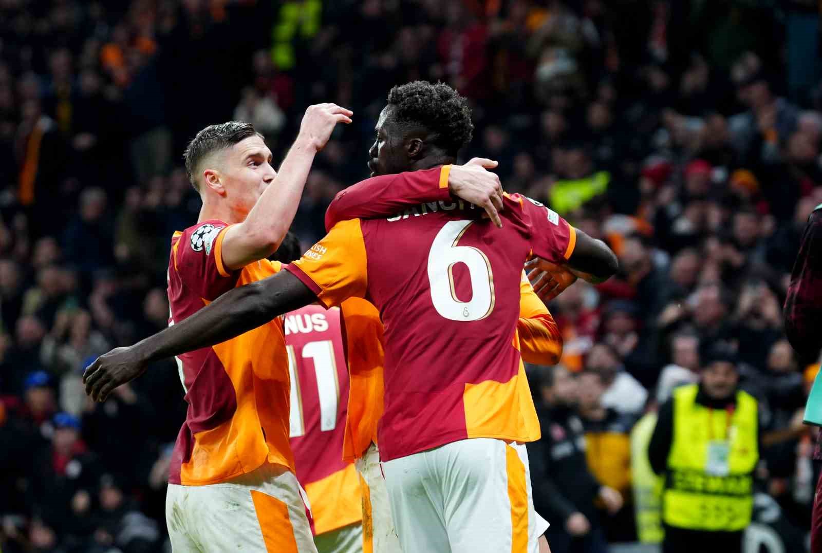 UEFA Şampiyonlar Ligi: Galatasaray: 5 - Juventus: 2 (Maç sonucu)
