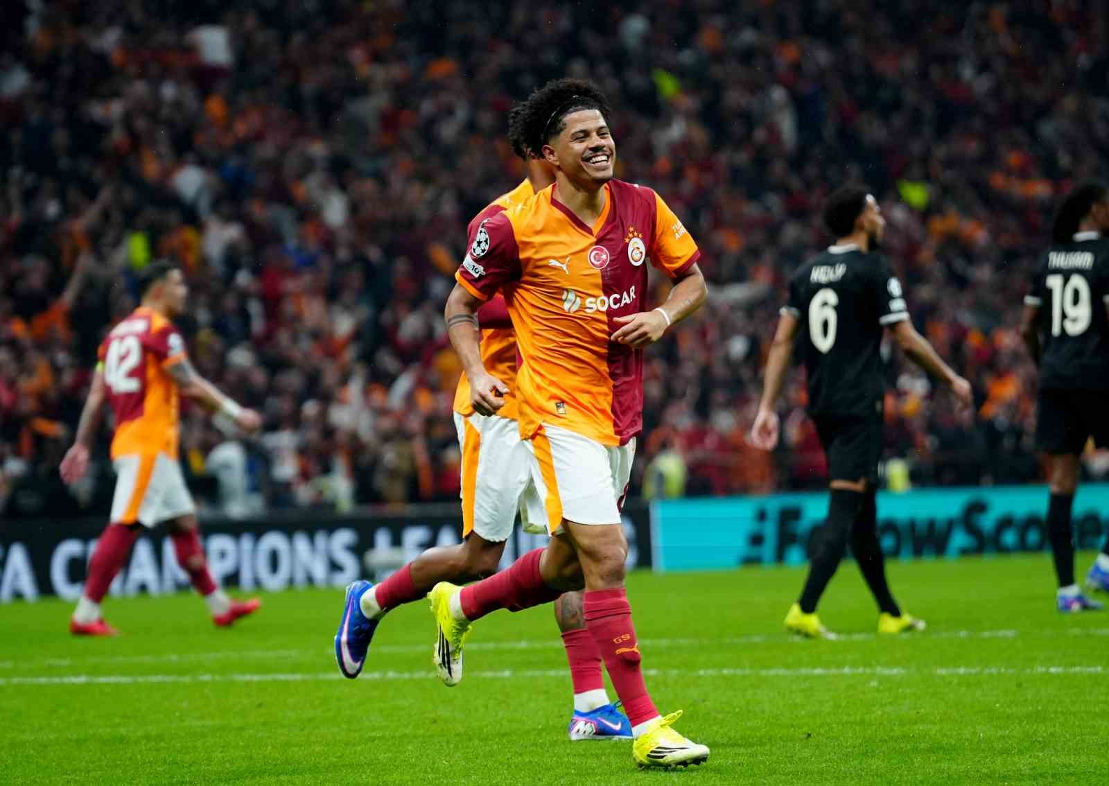 UEFA Şampiyonlar Ligi: Galatasaray: 5 - Juventus: 2 (Maç sonucu)
