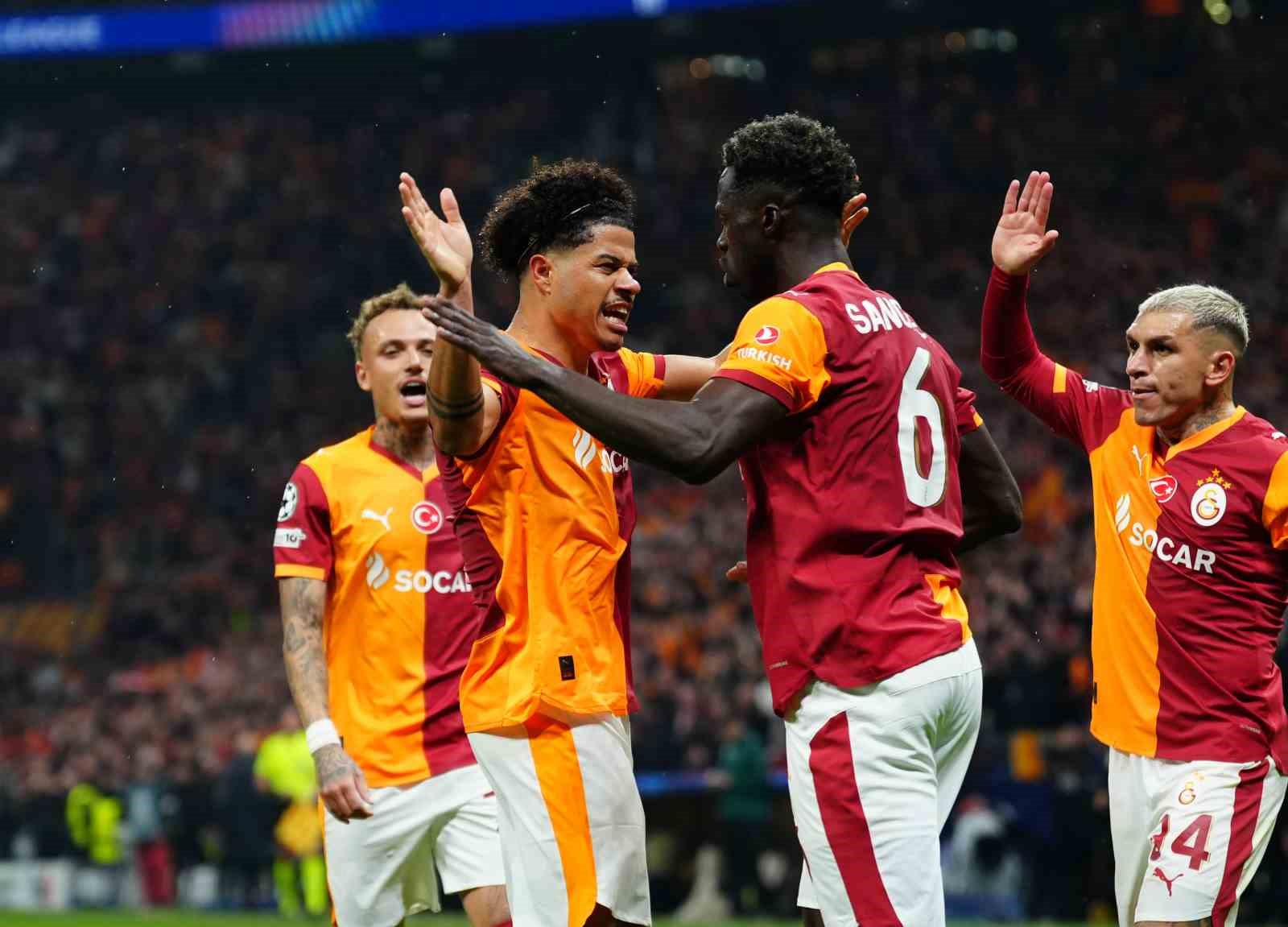 UEFA Şampiyonlar Ligi: Galatasaray: 5 - Juventus: 2 (Maç sonucu)
