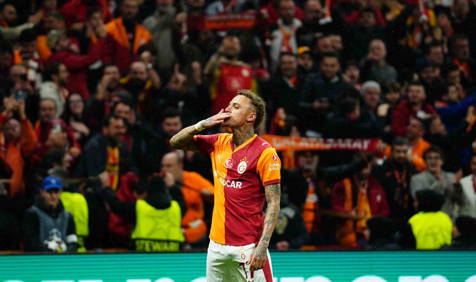 UEFA Şampiyonlar Ligi: Galatasaray: 5 - Juventus: 2 (Maç sonucu)
