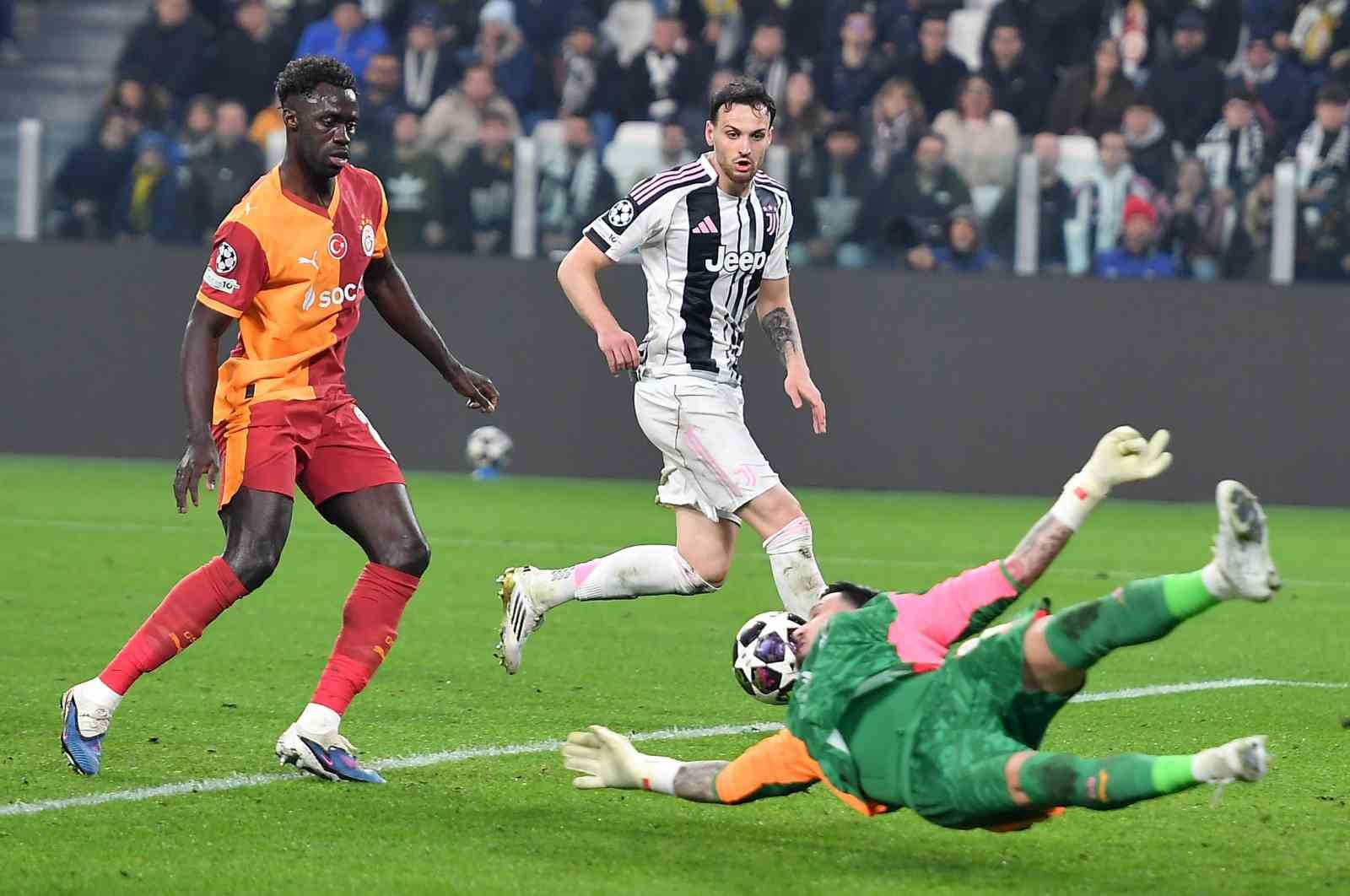 UEFA Şampiyonlar Ligi: Juventus: 3 - Galatasaray: 2 (Maç sonucu)
UEFA Şampiyonlar Ligi: Juventus: 3 - Galatasaray: 2 (Maç sonucu)