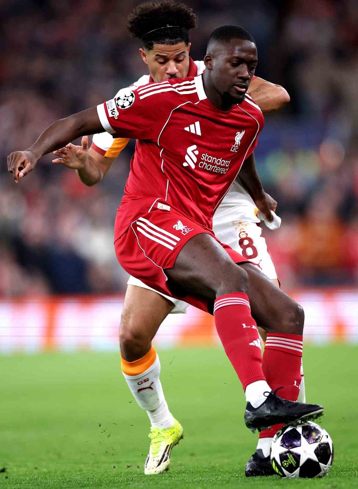 UEFA Şampiyonlar Ligi: Liverpool: 1 - Galatasaray: 0 (İlk yarı)
