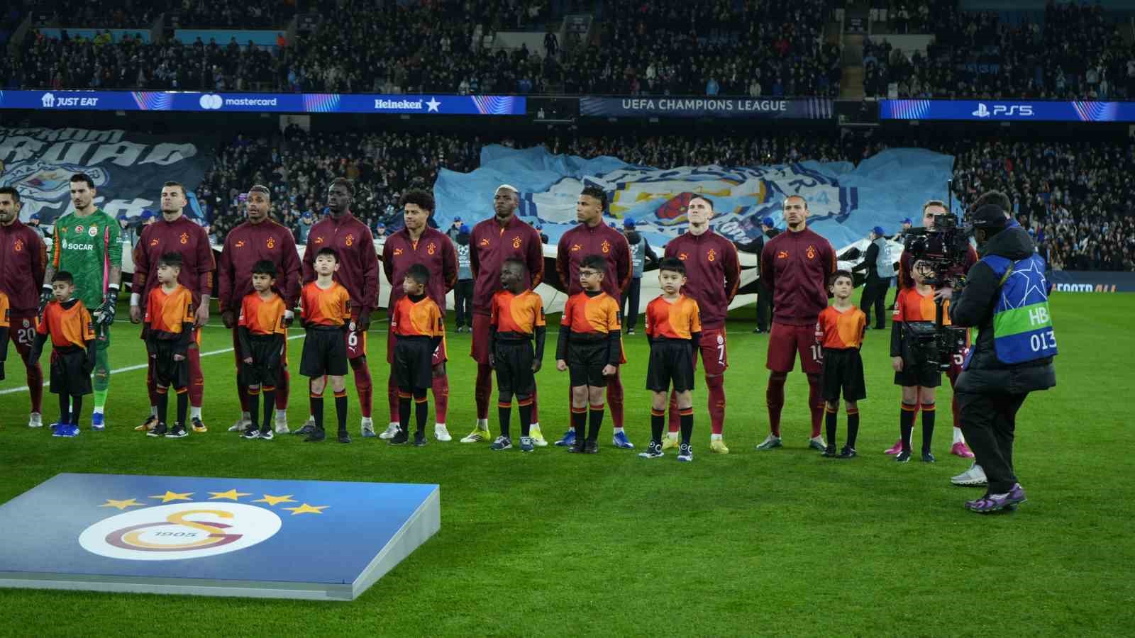 UEFA Şampiyonlar Ligi: Manchester City: 2 - Galatasaray: 0 (İlk yarı)
