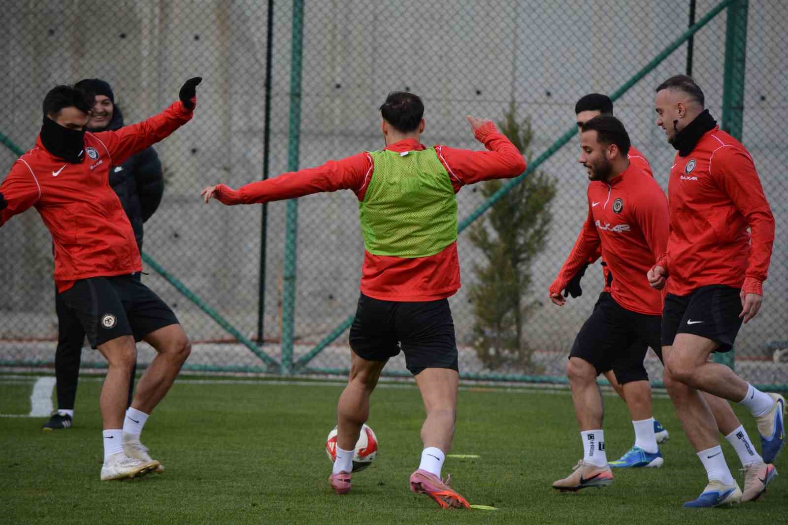 Uğur Uçar: "Hedefimiz kupayı Çorum halkına armağan etmek"
