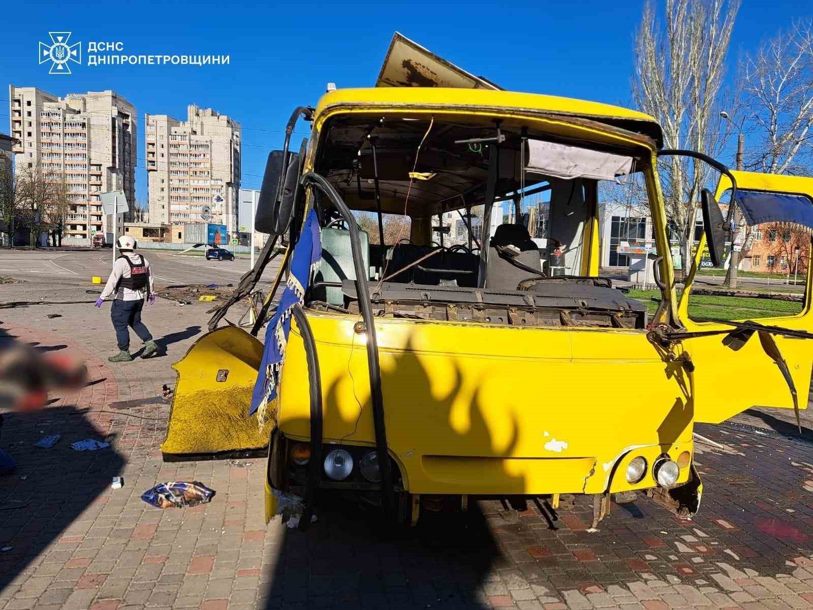 Ukrayna’da otobüse İHA’lı saldırı: 3 ölü, 12 yaralı
