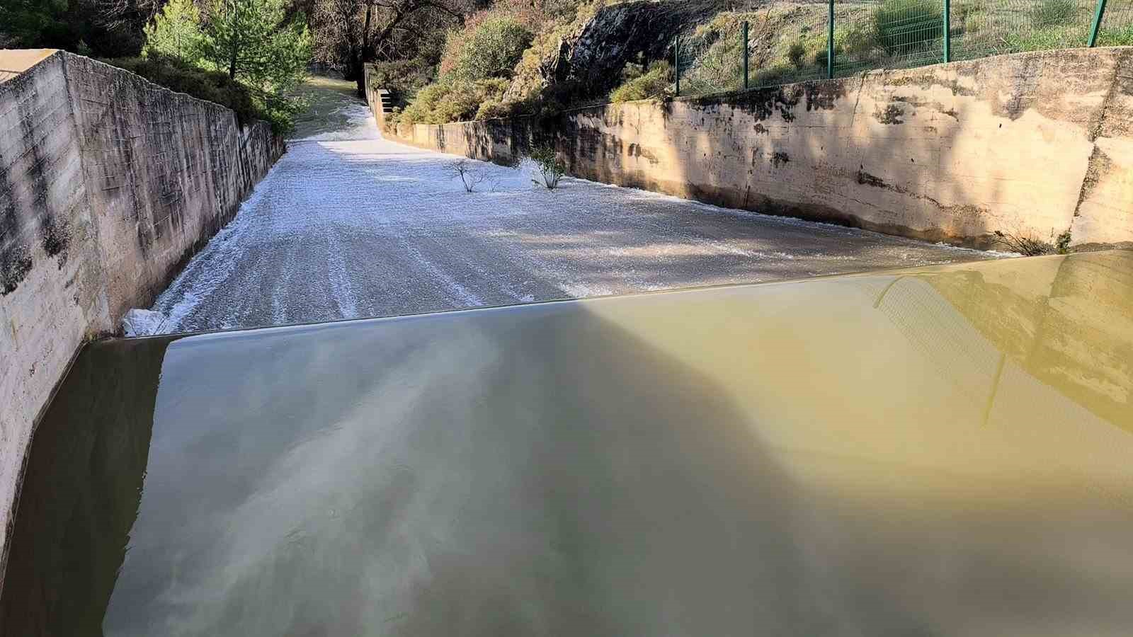 Ula Göleti suya kavuştu
