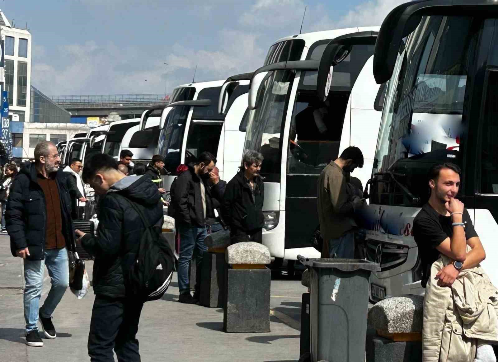 Ulaşım pahalandı, giyimde indirim yaşandı
Ulaşım pahalandı, giyimde indirim yaşandı