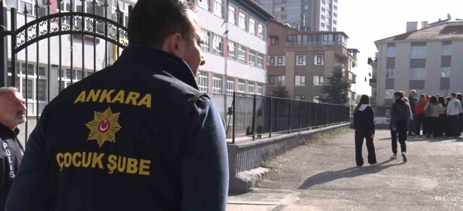 Ülke genelinde okullardaki güvenlik önlemleri artırıldı
