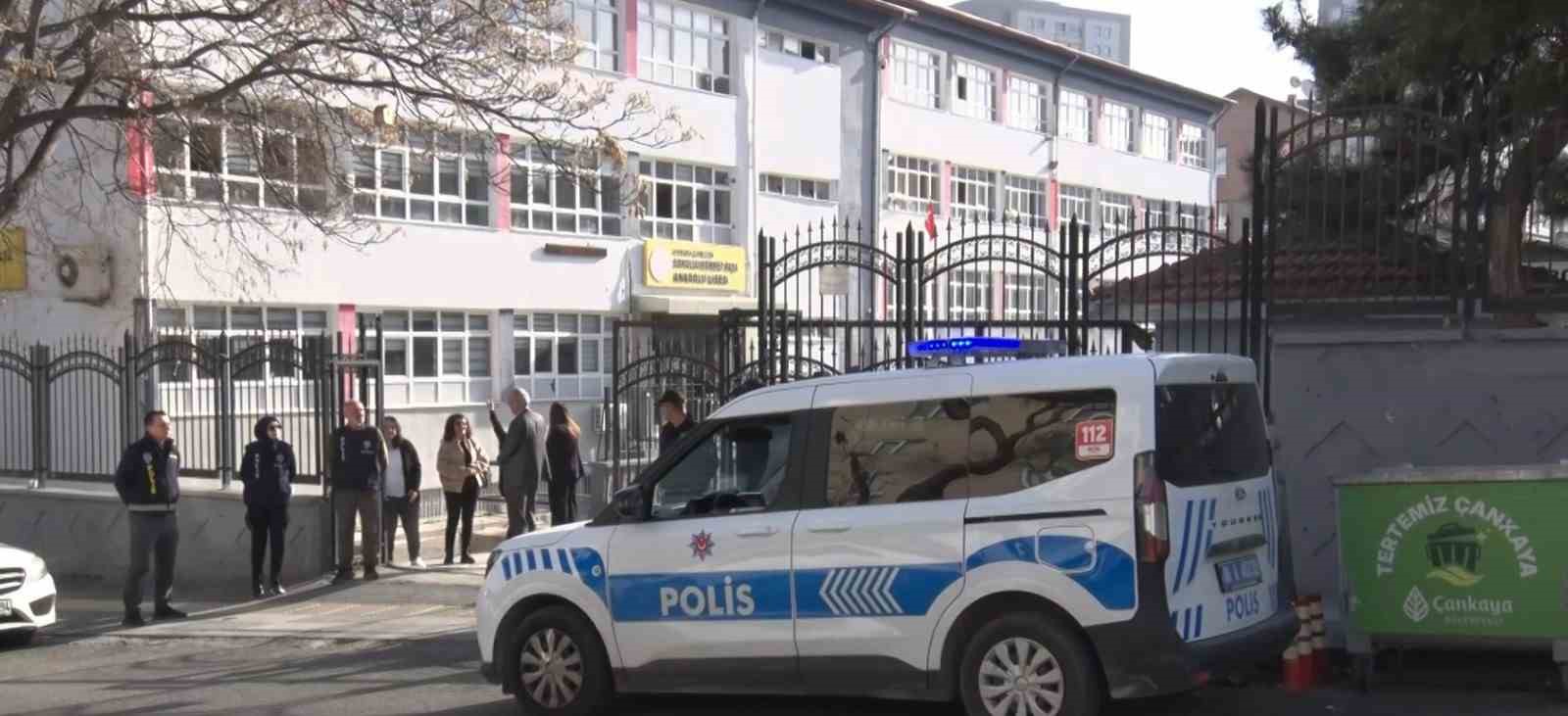 Ülke genelinde okullardaki güvenlik önlemleri artırıldı
