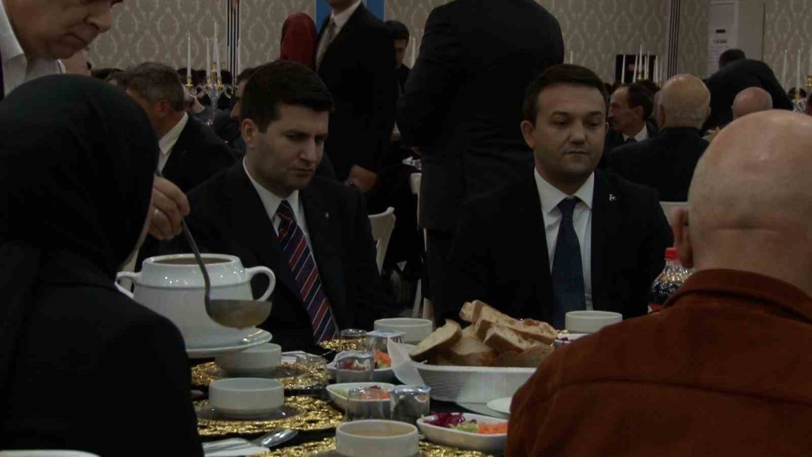 Ülkü Ocakları Genel Başkanı Yıldırım: "Sınırlarımız dışındaki zulme rağmen vatanımızda güvendeyiz"
