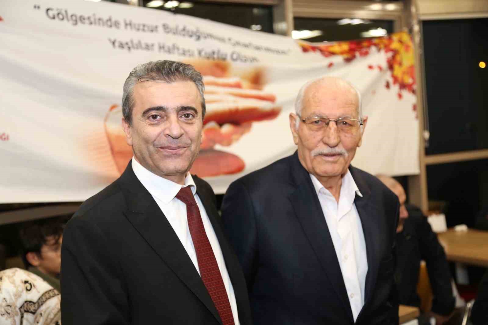 Ulu çınarlarla aynı sofrada anlamlı buluşma
