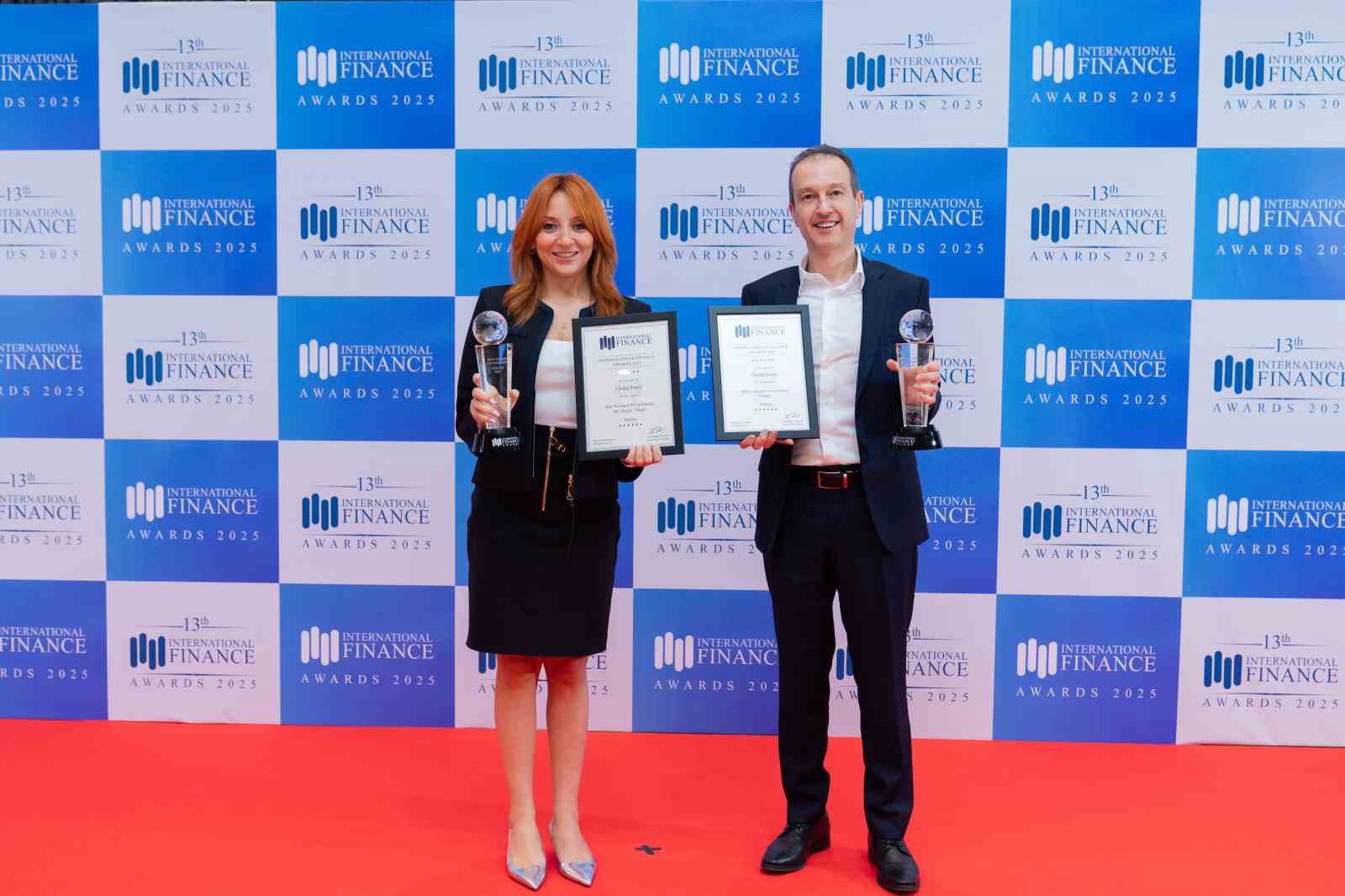 Uludağ Enerji Grubu’na International Finance Awards’tan iki ödül
