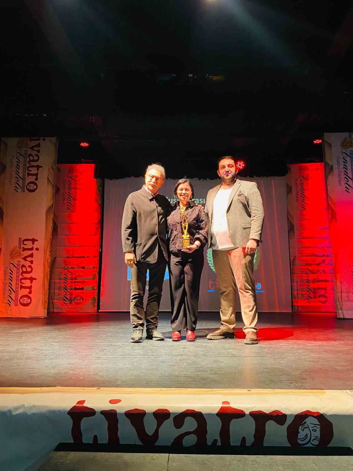 Uluslararası Çocuk Tiyatrosu ödülü Merkezefendi’nin oldu
