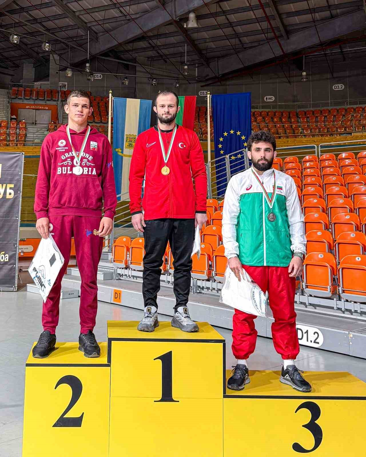 Uluslararası Dan Kolov - Nikola Petrov Turnuvası’nda millilerden 6 madalya
