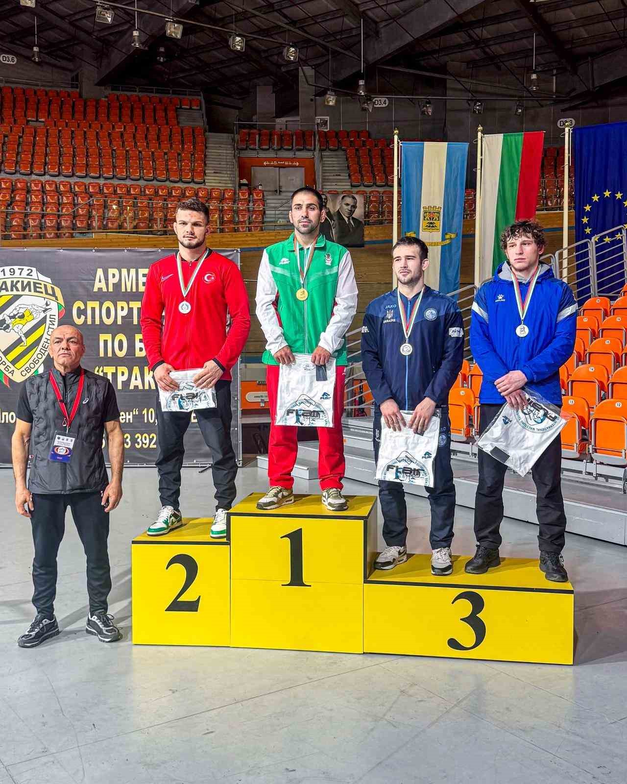 Uluslararası Dan Kolov - Nikola Petrov Turnuvası’nın 2. gününde millilerden 11 madalya
