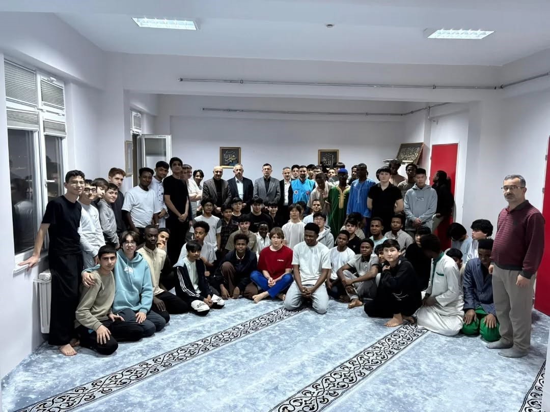 Uluslararası öğrencilere gurbette bayram morali
