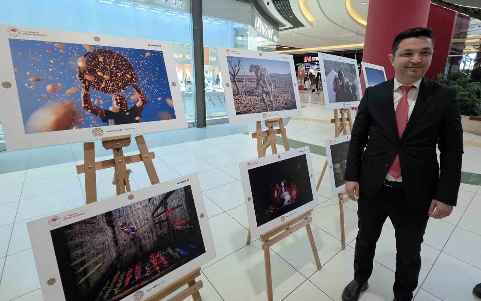 "Uluslararası Tarım, Orman ve İnsan Fotoğraf Sergisi" Kütahya’da açıldı
