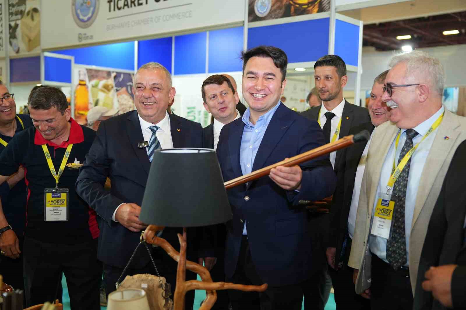 Uluslararası yöresel ürünler fuarında Düzce standına büyük ilgi
