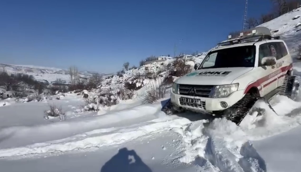 UMKE kar kış demeden hastalara umut oluyor
