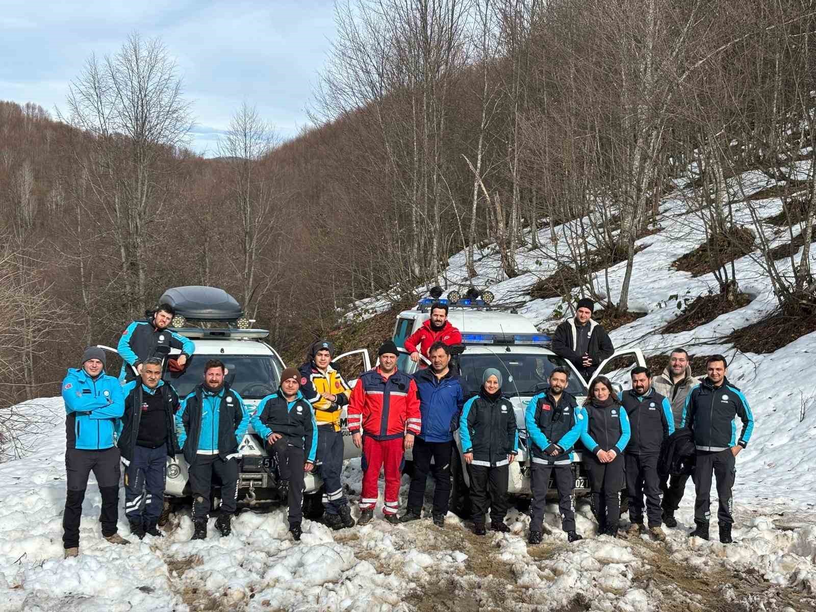UMKE personellerine zorlu arazi eğitimi

