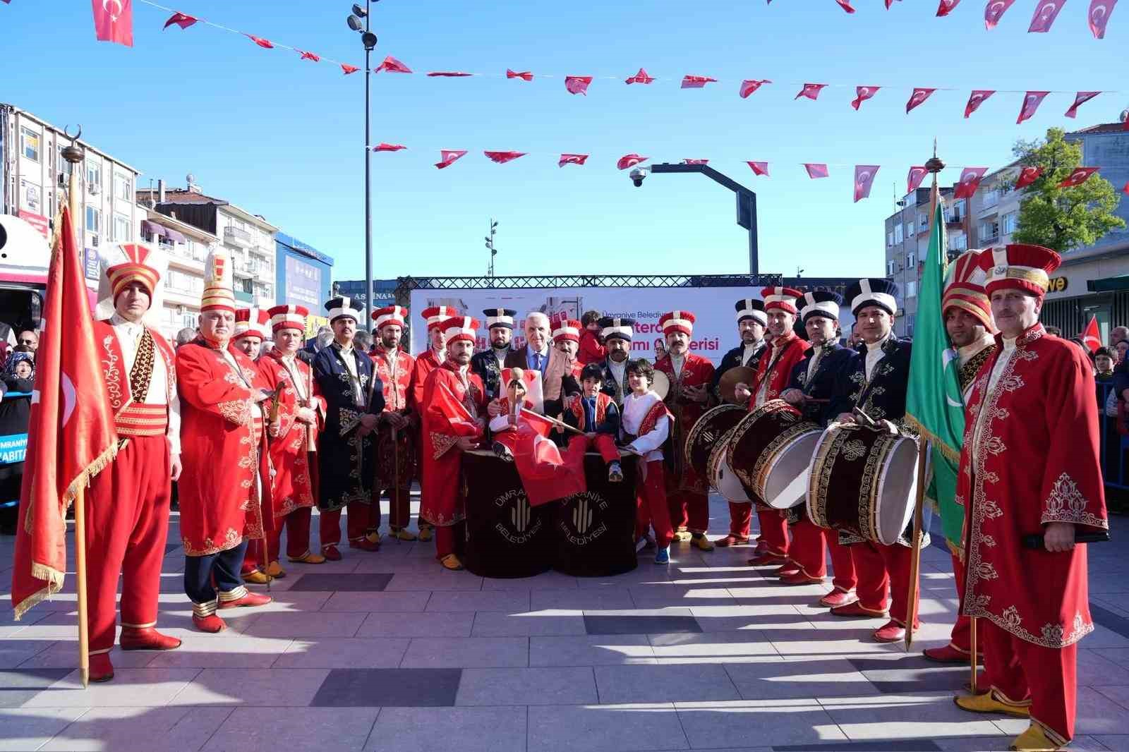 Ümraniye mehtere sırtını çevirmedi
