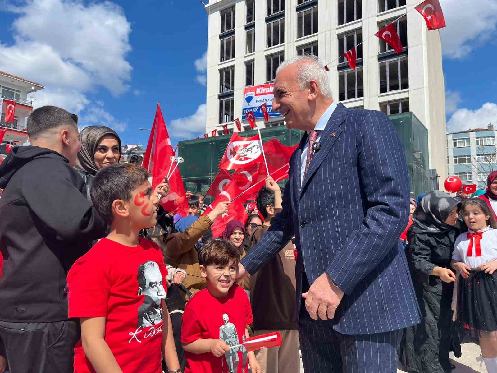 Ümraniye’de 23 Nisan coşkusu yaşandı
