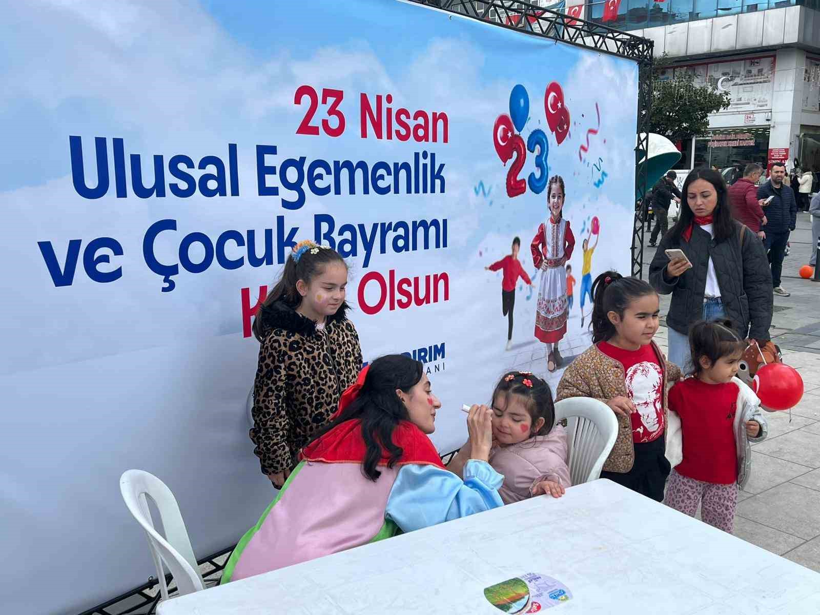Ümraniye’de 23 Nisan coşkusu yaşandı
