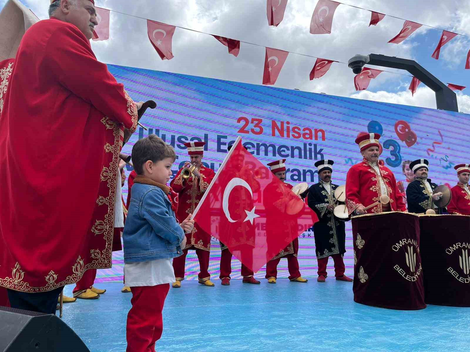 Ümraniye’de 23 Nisan coşkusu yaşandı
