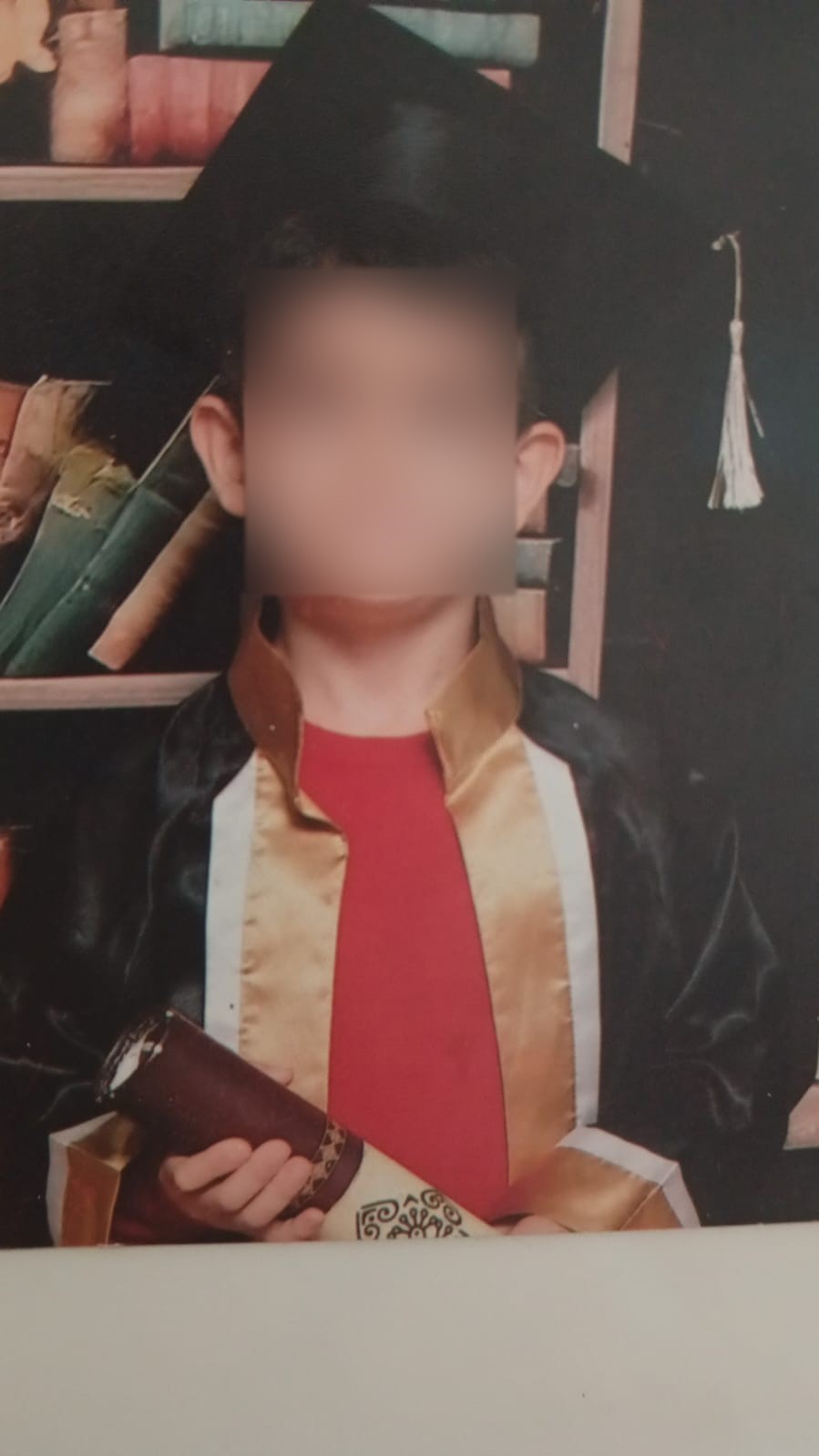 Ümraniye’de akran zorbalığı iddiası: Çelme takılan öğrencinin kolu kırıldı, okul yönetimi ambulans çağırmadı
Ümraniye’de akran zorbalığı iddiası: Çelme takılan öğrencinin kolu kırıldı, okul yönetimi ambulans çağırmadı