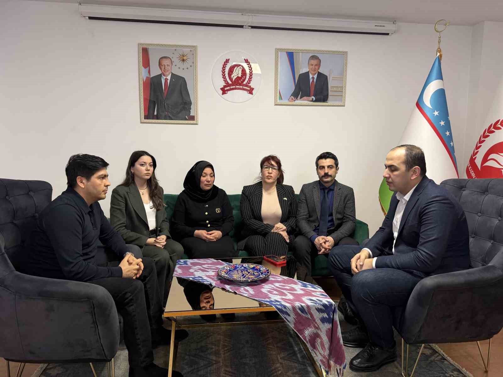 Ümraniye’deki ikinci cinayette acılı baba fenalaşarak hastaneye kaldırıldı
