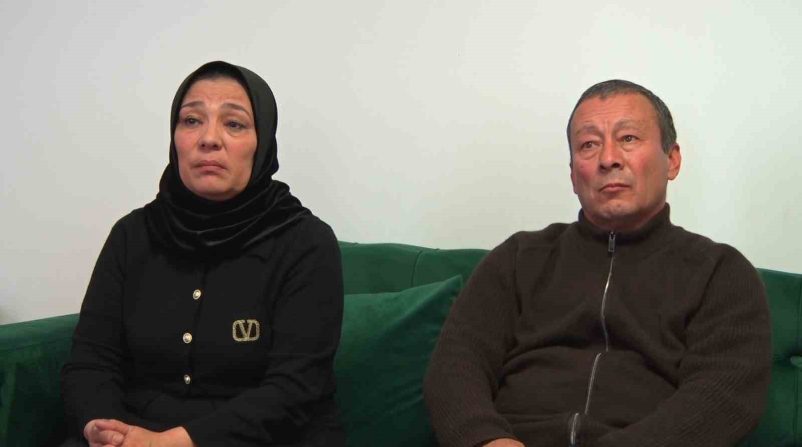 Ümraniye’deki ikinci cinayette acılı baba fenalaşarak hastaneye kaldırıldı
