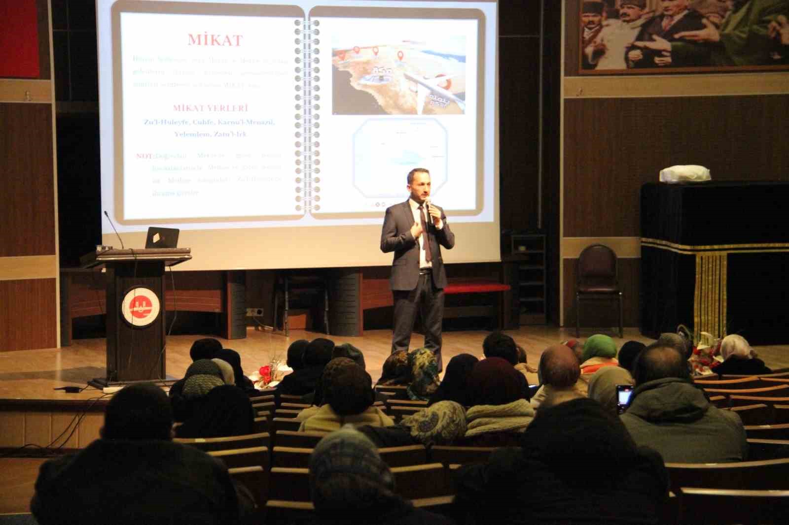 Umrecilere bilgilendirme semineri
