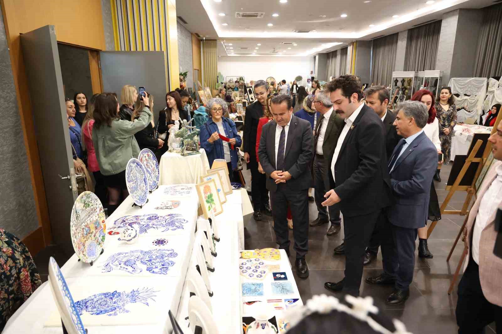 Uncalı ATASEM’den "Yeşil Vatan" temalı yıl sonu sergisi
