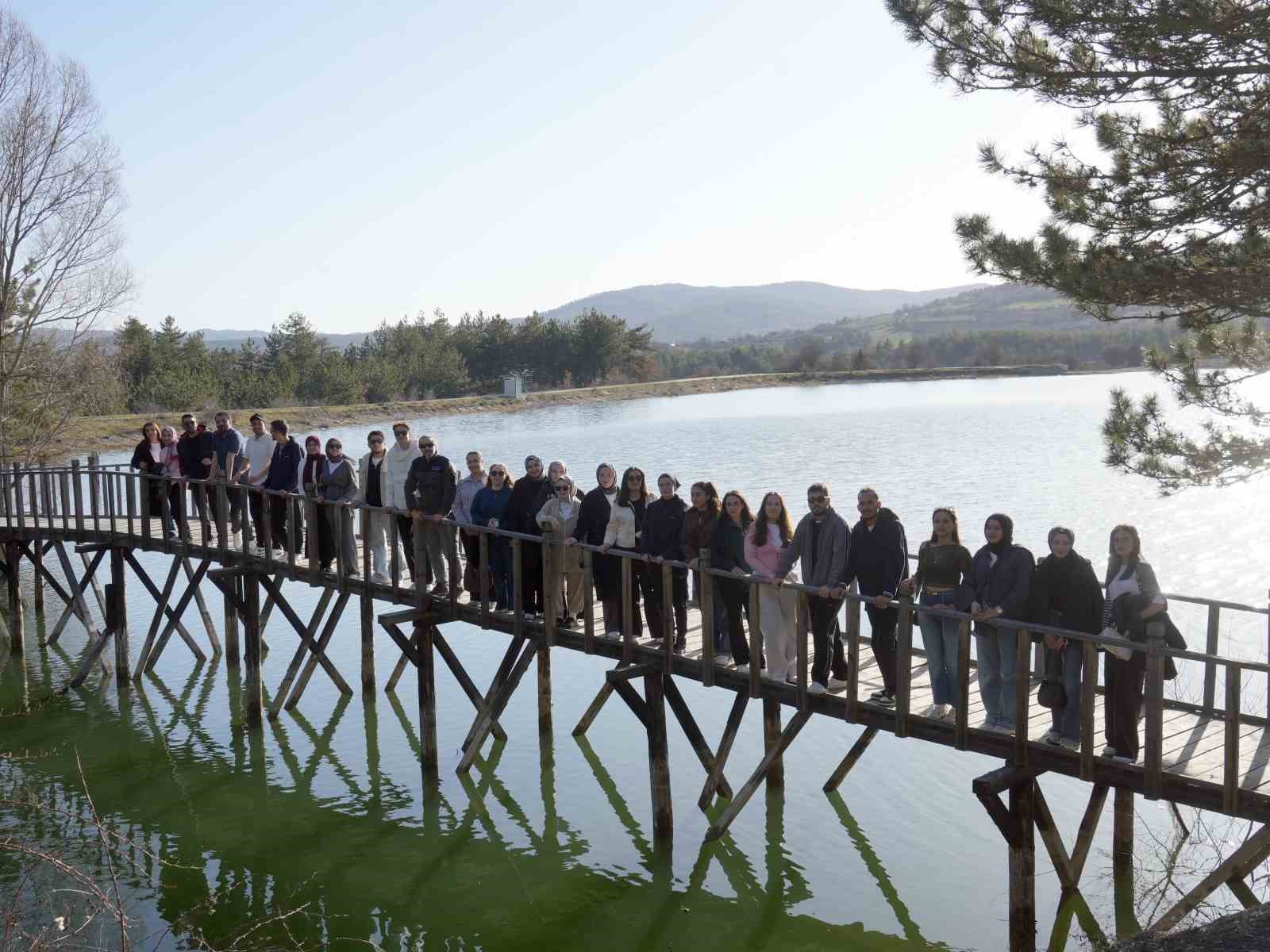 Üniversite öğrencileri Daday’ın tarihi mekanlarını ve turistik alanlarını gezdi
