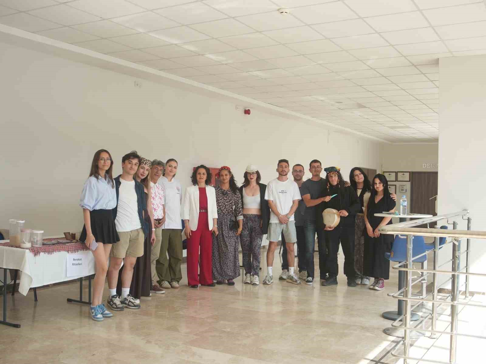 Üniversite öğrencilerinden "Anadolu Halk Kültüründe Ritüeller" sergisi
