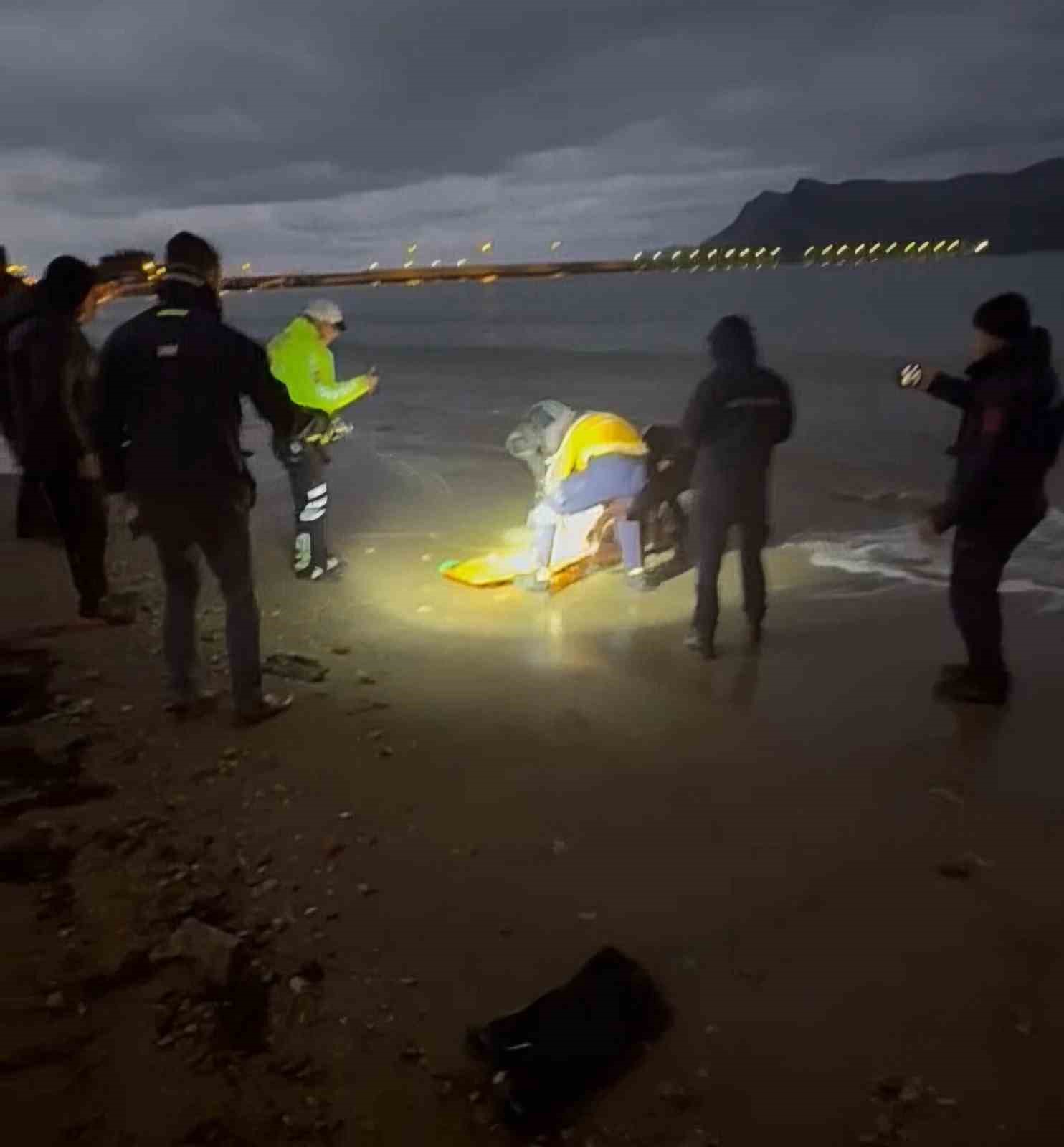 Üniversite öğrencisinin cansız bedeni denizde bulundu
