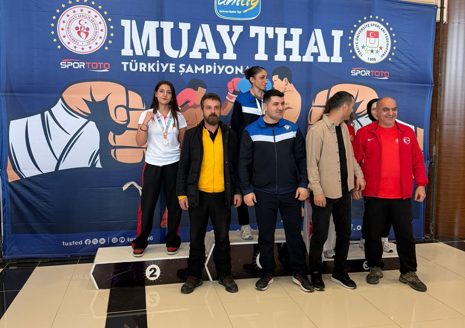 Üniversiteler arası Muaythai Şampiyonasında Manisalı sporculardan 3 madalya
