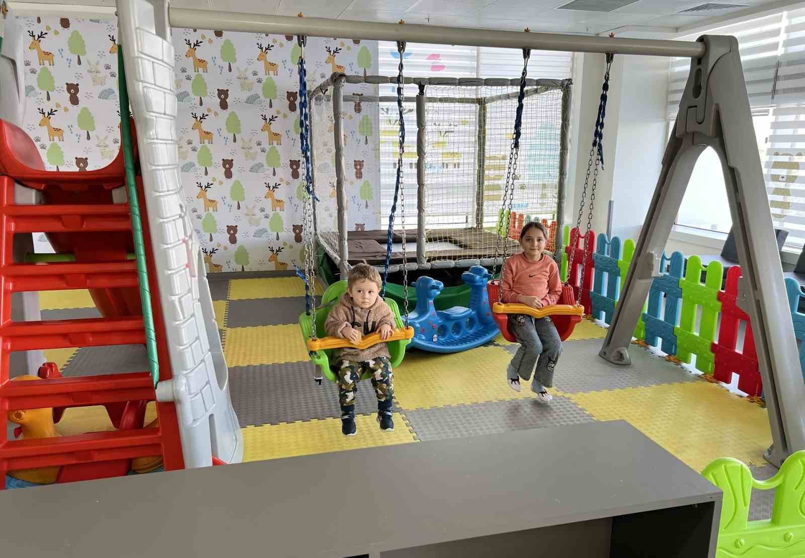 Unutulan ziynet eşyaları kanser hastası çocuklara umut oluyor
