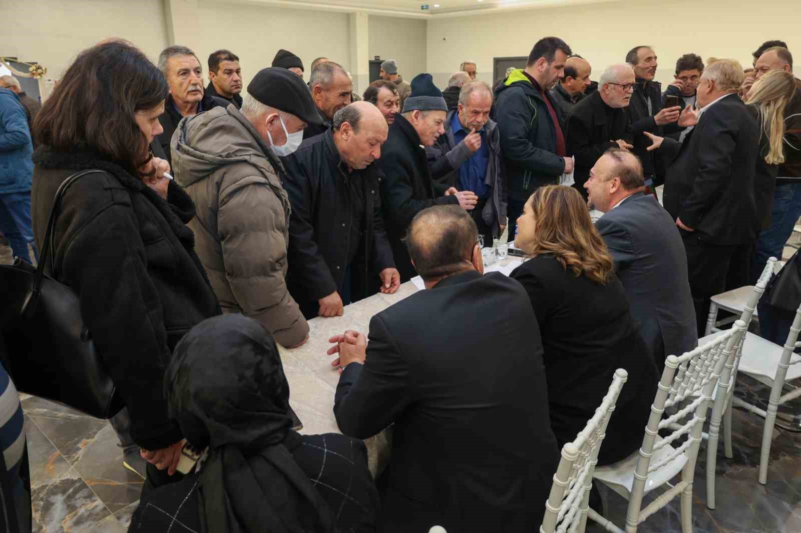 Uşak Belediyesi uzun yıllardır çözüm bekleyen sorunu uzlaşmayla çözdü
