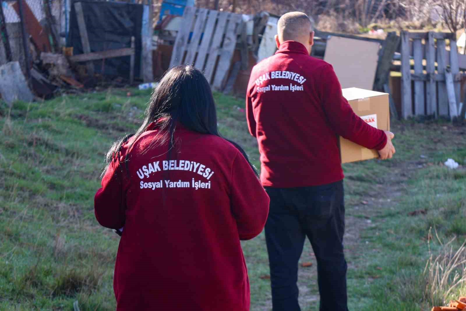 Uşak Belediyesinden ihtiyaç sahibi ailelere ramazan ayı boyunca kesintisiz destek
