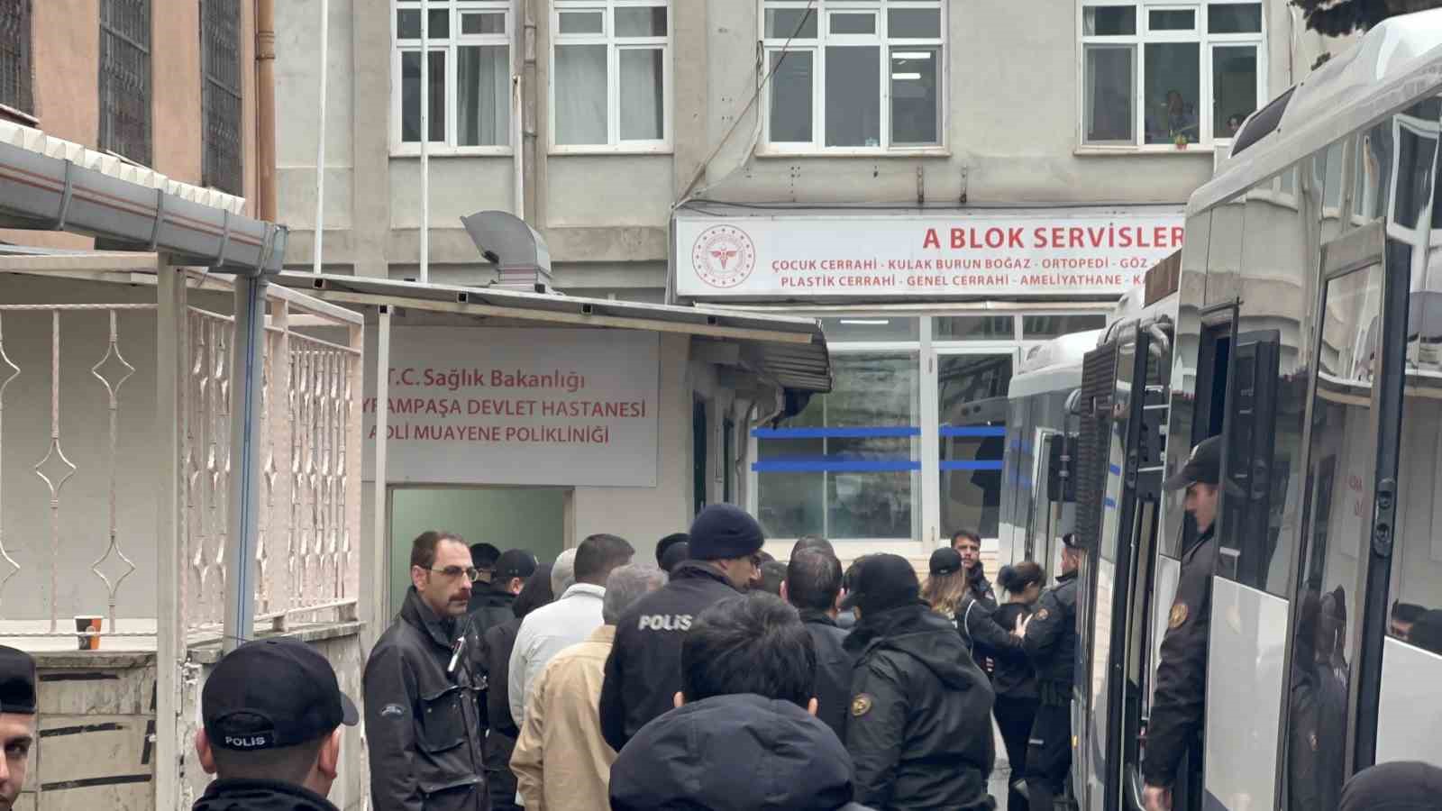Uşak Belediyesine yönelik operasyonda gözaltına alınan şüpheliler adliyeye sevk edildi
