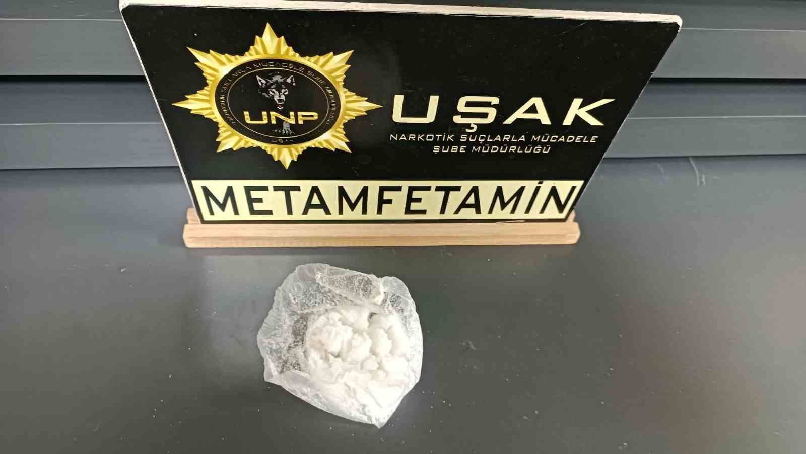 Uşak’ta 2 ayrı uyuşturucu operasyonu gerçekleştirildi
