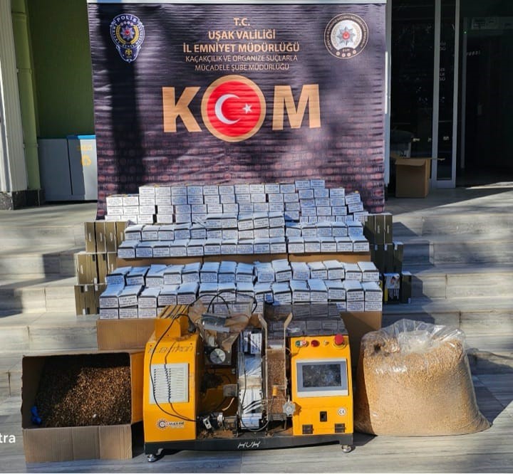 Uşak’ta çok sayıda kaçak makaron ve tütün ele geçirildi
