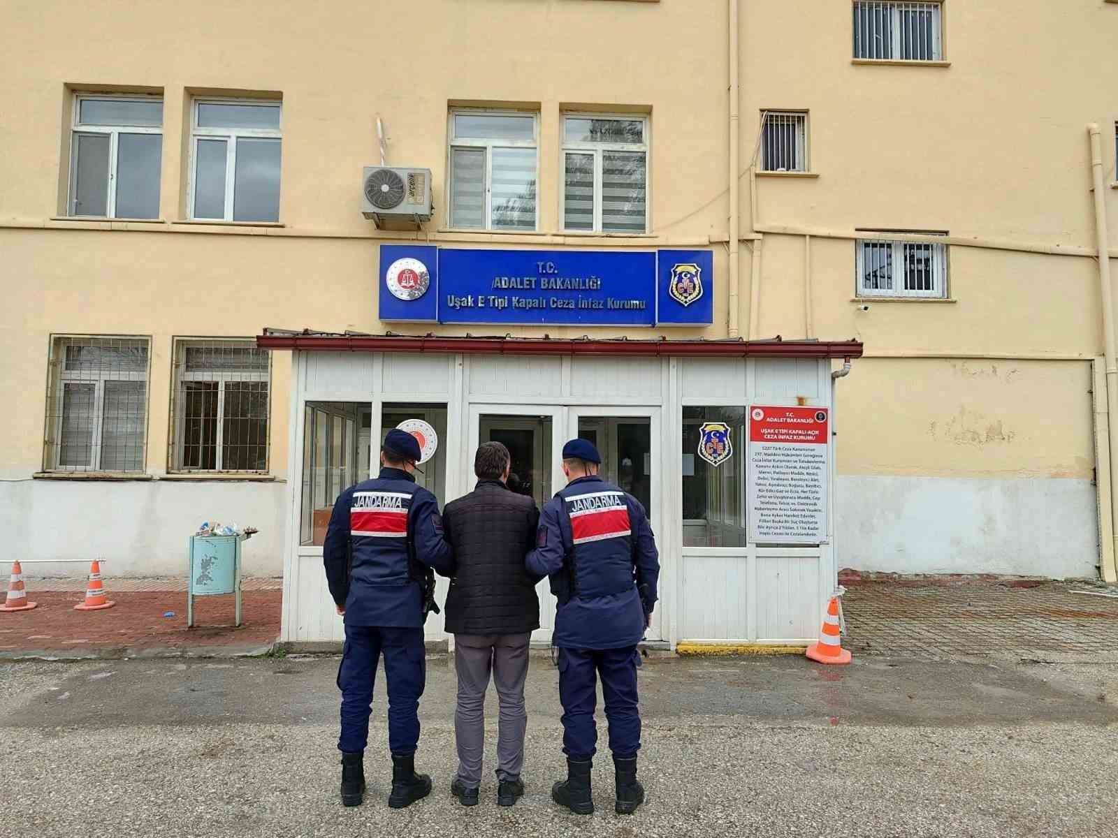 Uşak’ta depodan 9 çuval çörekotu çalan şüpheli tutuklandı

