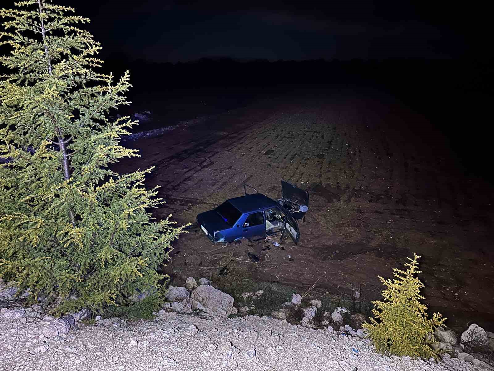 Uşak’ta iki otomobil çarpıştı: 5 yaralı
